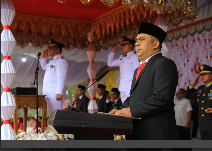 Ketua DPRD Kotamobagu Bacakan Naskah Proklamasi HUT RI ke-77