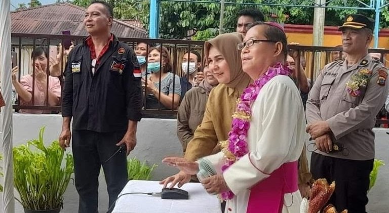 Tatong Hadiri Peresmian PAUD dan Pemberkatan Gereja